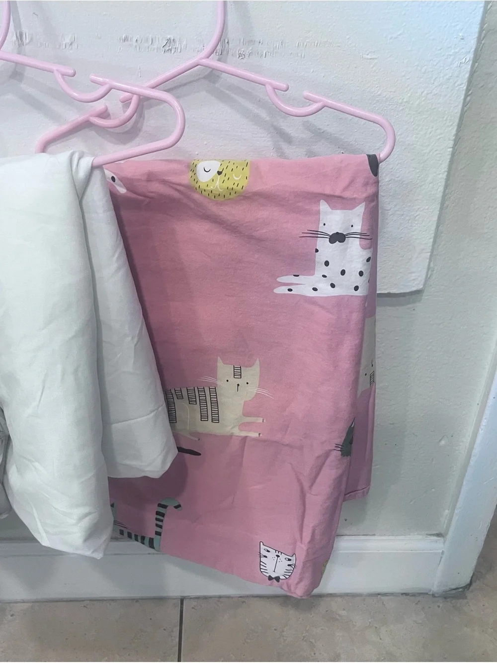 7  crib/toddler bed - 7 for the price of one.